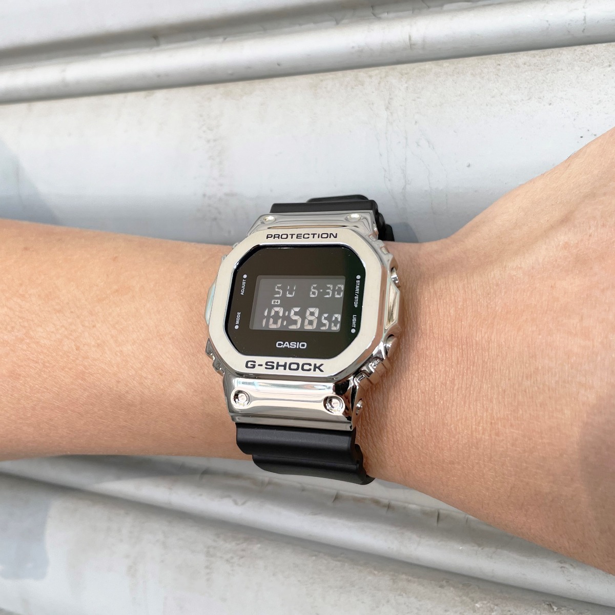 Metal Covered | G-SHOCK GM-5600 & GM-S5600 Series | CASIO